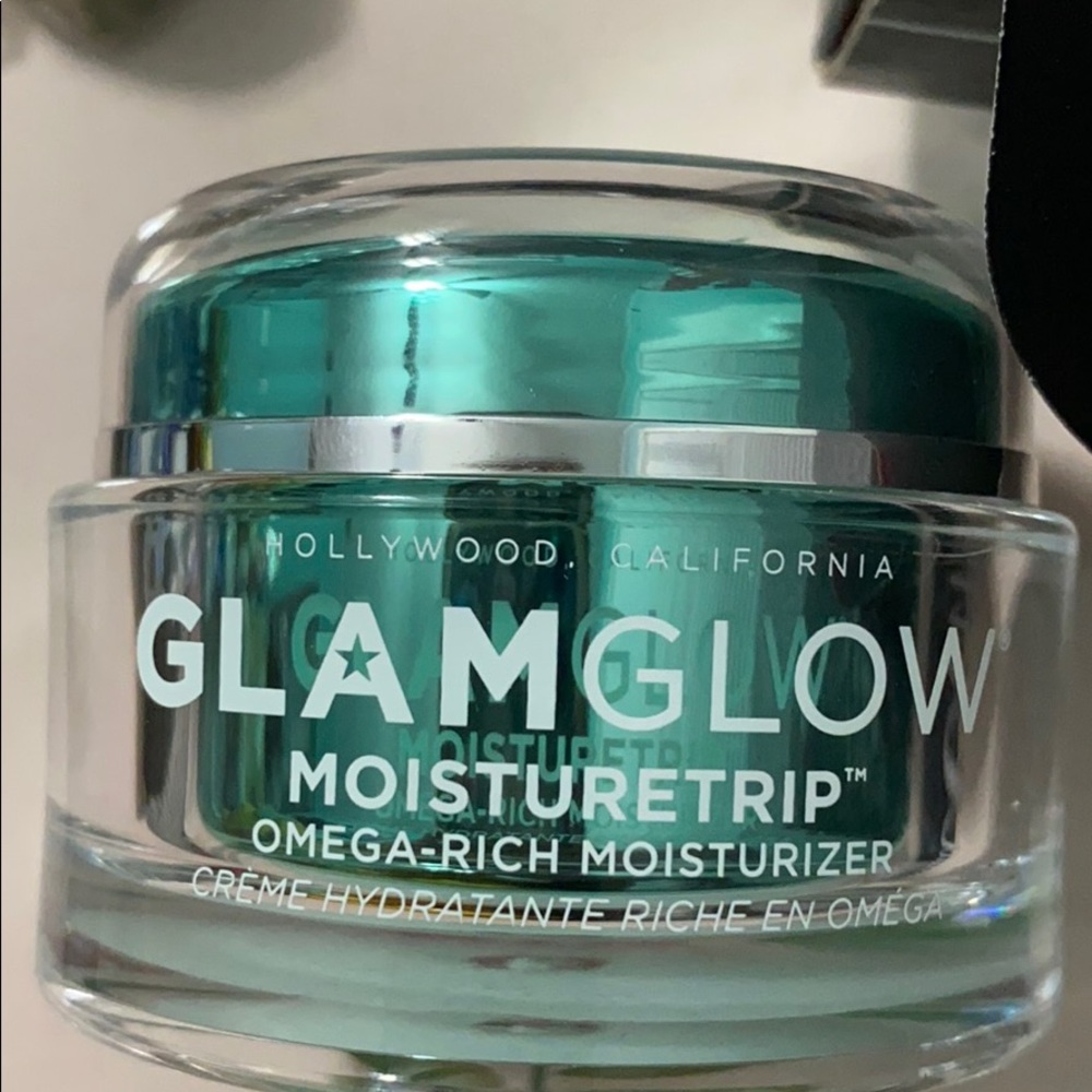 GlamGlow moisturetrip